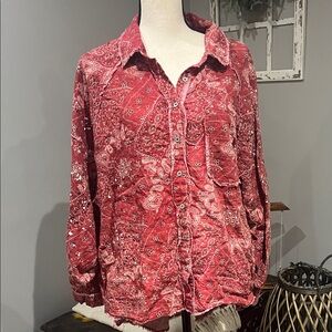 Oli & Hali Crimson Paisley Blouse